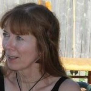 Meet your Posher, Ellie